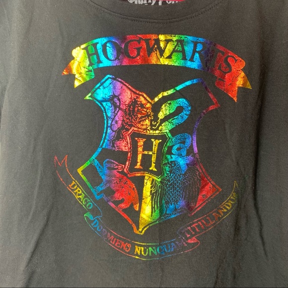 Girl’s Harry Potter Foil Graphic Crest T-Shirt - Picture 2 of 8